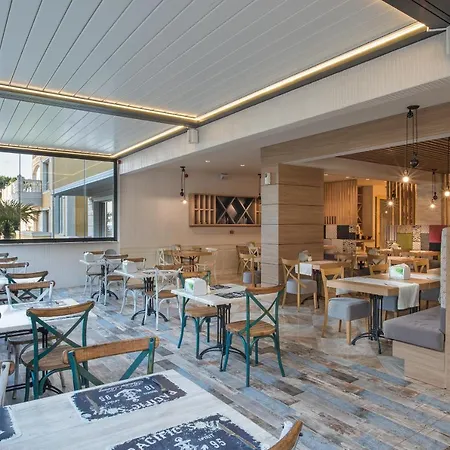 Szálloda Design Marina Sands Ultra 4*