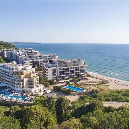 Design Marina Sands Ultra Obzor